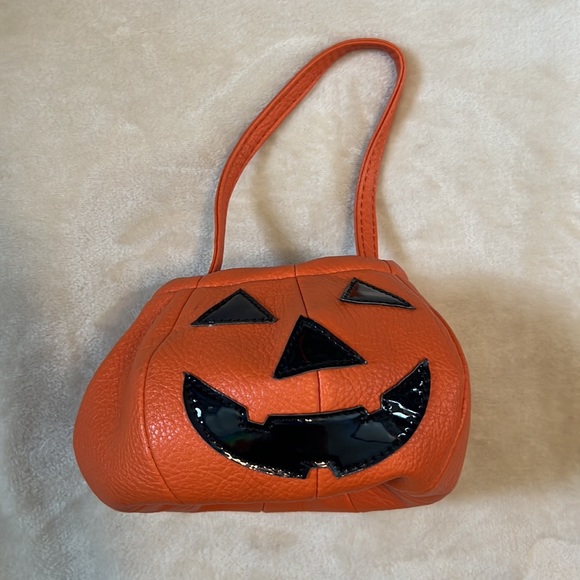 SHEIN Handbags - Shein patent leather pumpkin Halloween bag spooky